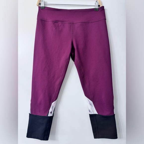 Zella Burgundy Capri Length Leggings Size M - Picture 2 of 5